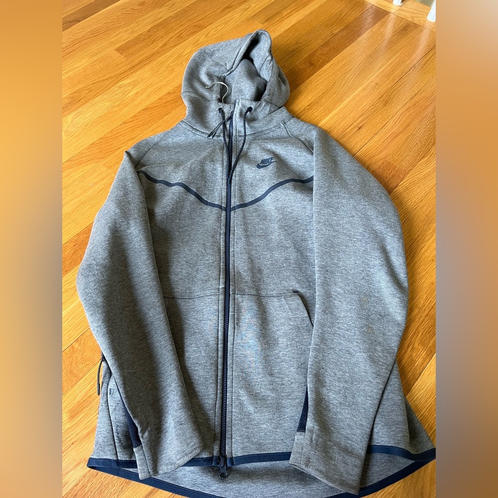 Grey Nike tech zip up